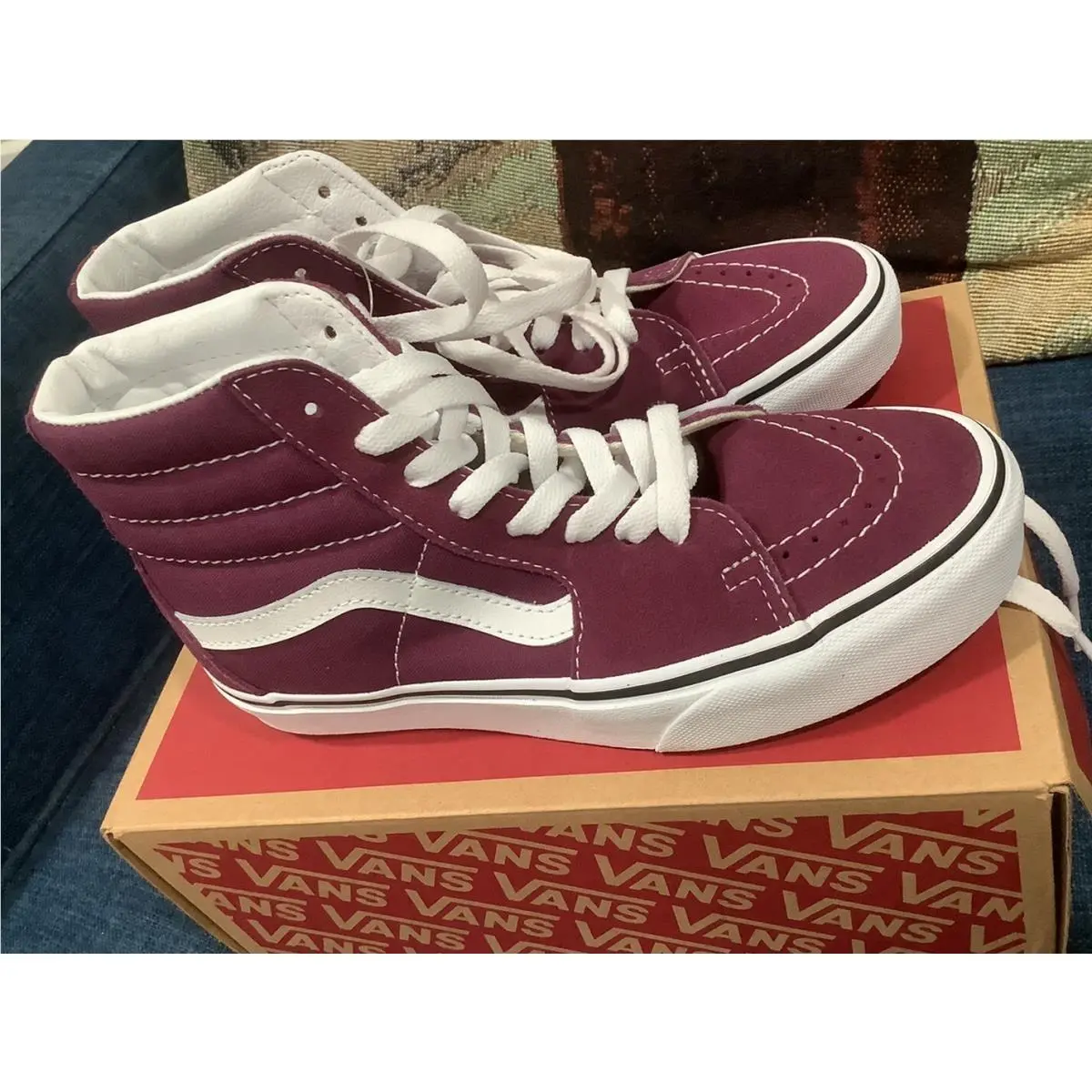 SK8-HI Grape Wine / True White VN0A5JMJ8BS by Vans