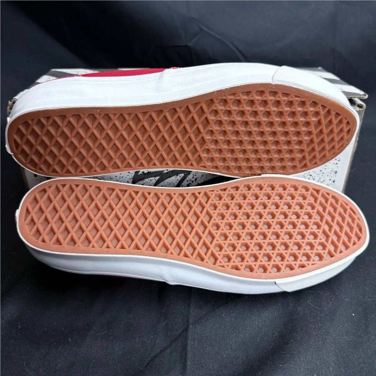Vans shoes - VANS Authentic - Authentic - VN0A4BV905D - Red 4