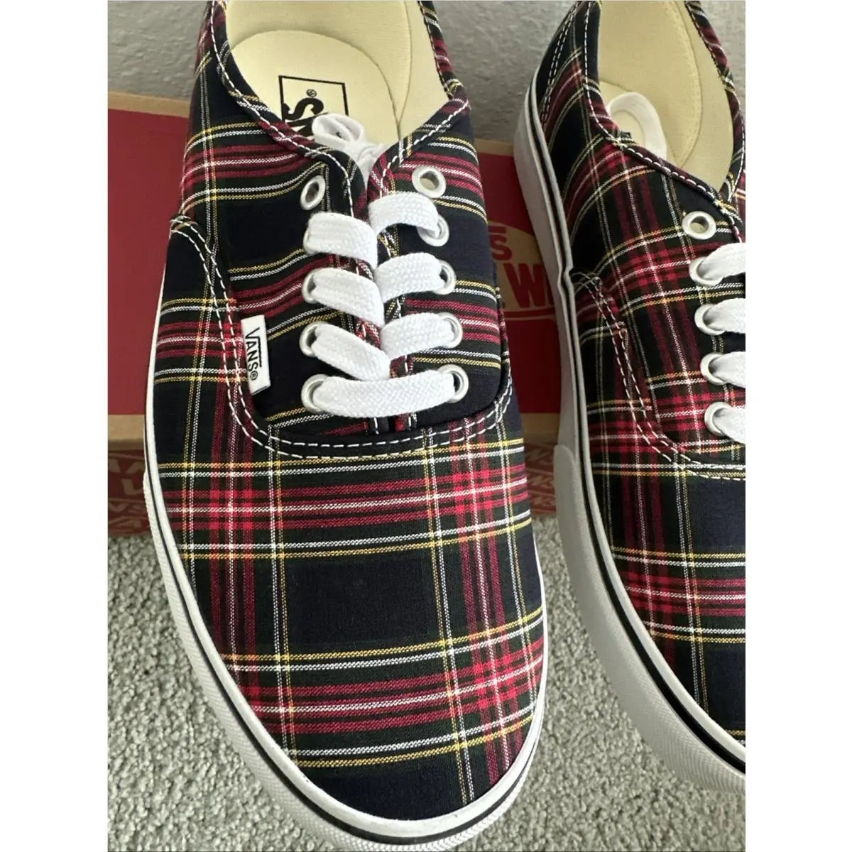 Vans shoes - VANS Authentic - Authentic - VN000EGABX9 - Black 1