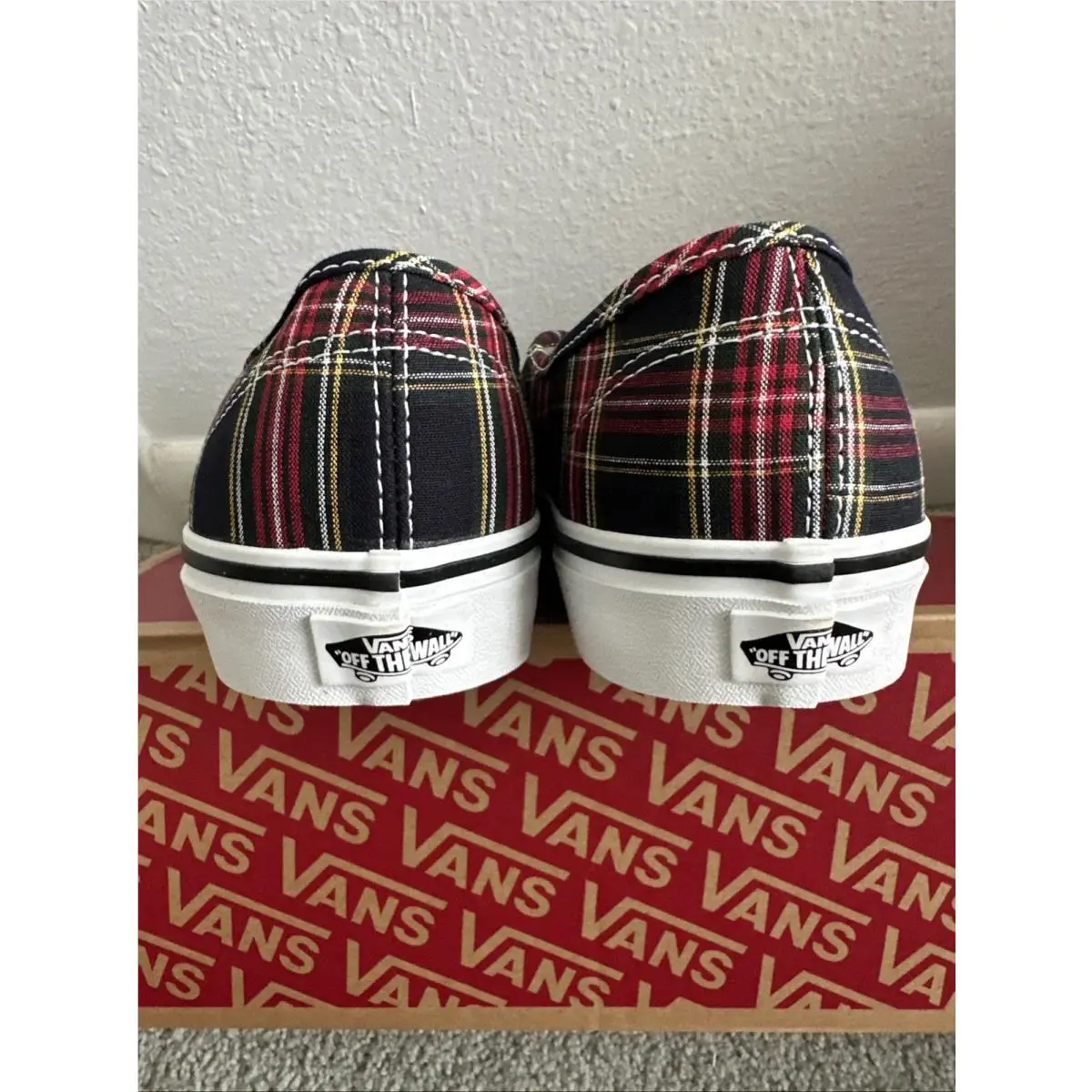 Vans shoes - VANS Authentic - Authentic - VN000EGABX9 - Black 3