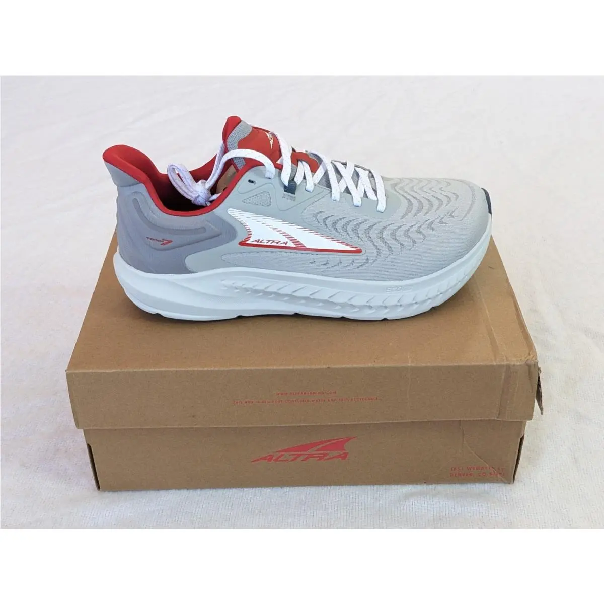 Altra Torin 7 Gray Red Walking Running Shoe Sneaker Men Size 10 Wide