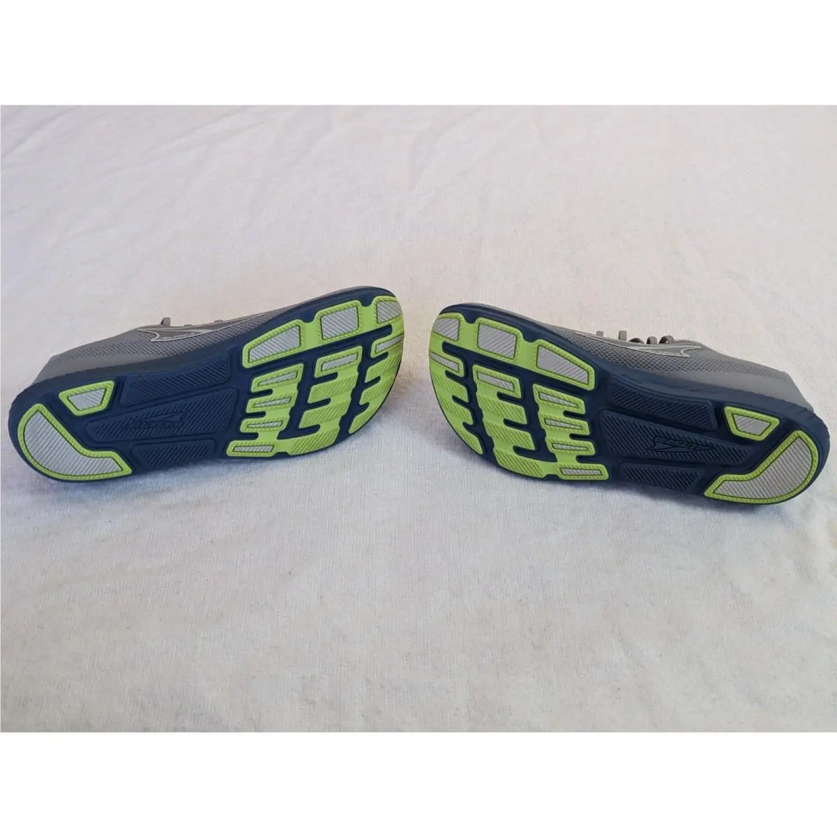 Altra shoes - Grey 5