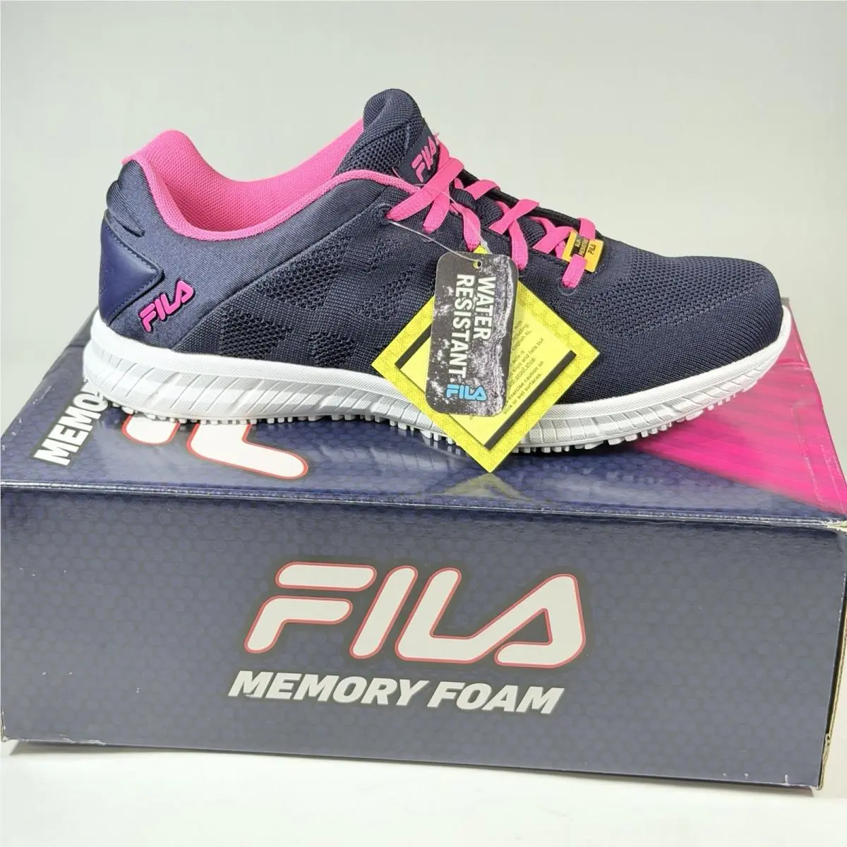 Fila Size-11 Memory Techknit SR WR Womens Navy/pink Canvas Lifestyle Sneakers
