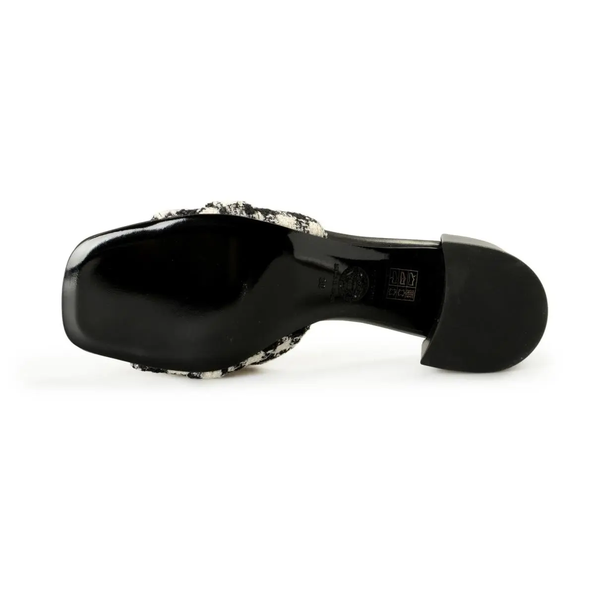 Versace shoes - Black/White (UPC: 8054034470928) 4