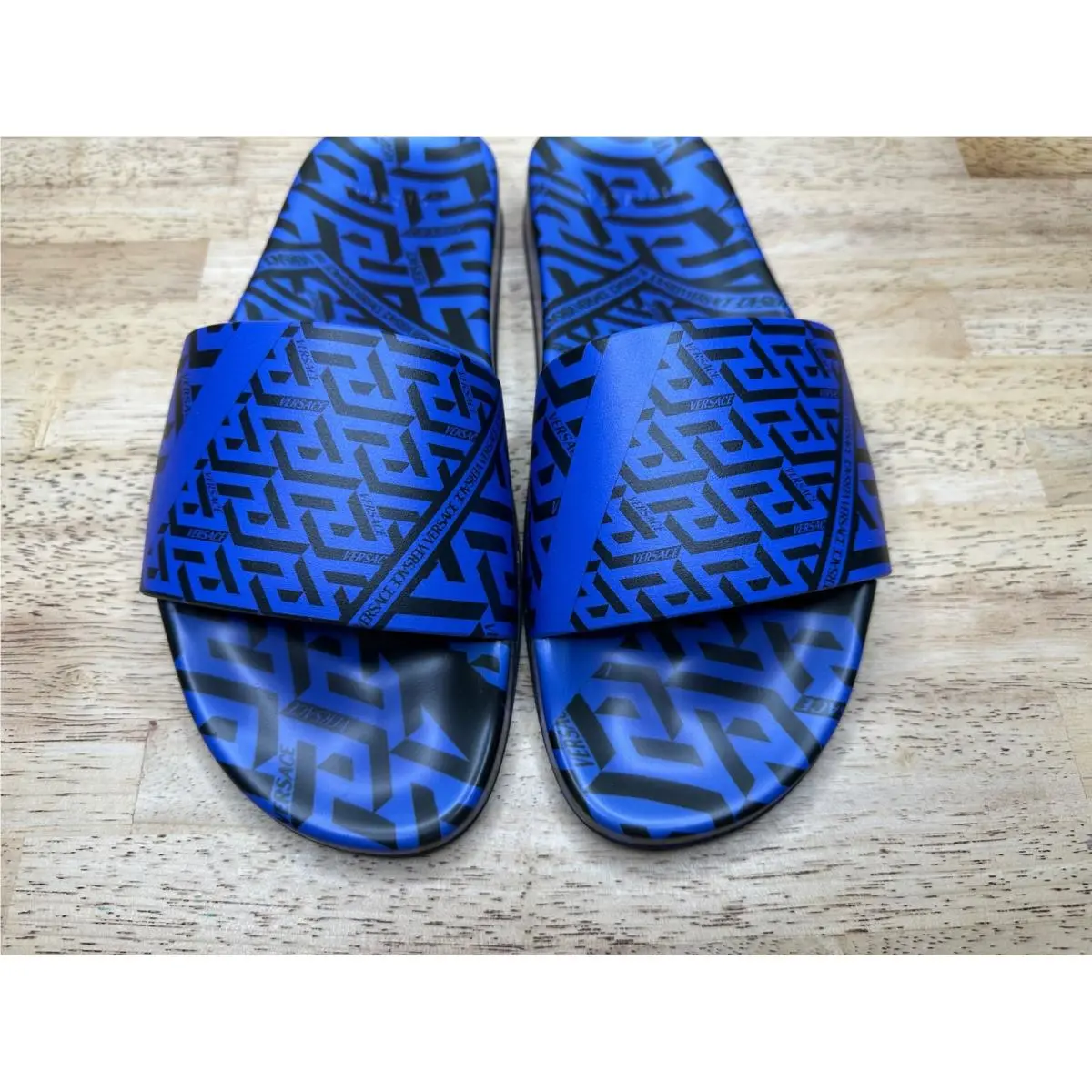 Versace shoes - Pool Slide Gomma - Pool Slide Gomma - 772084812427 - Blue Black 3