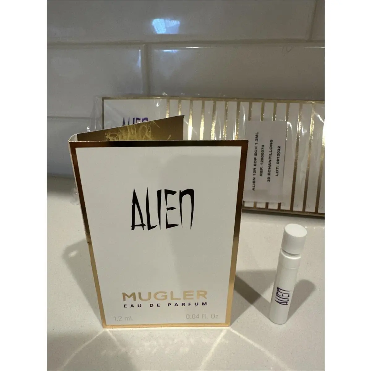 Thierry Mugler Alien 12R Edp 1.2ml .04fl oz x 20 Perfume Spray Sample