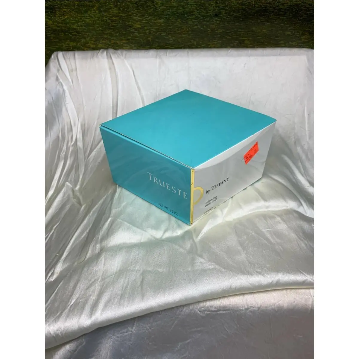 Tiffany Co. Trueste 100g/3.5oz Silkening Bath Soap Women Vintage Rare