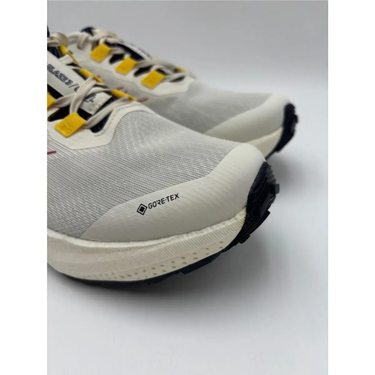 Salomon shoes - Salomon Aero Blaze - Aero Blaze - 479741 - White 10