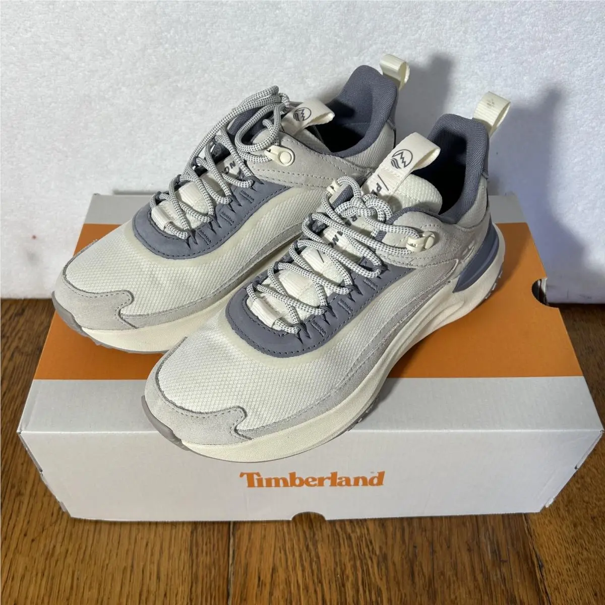 Timberland Womens Size 7 Motion Access Waterproof Low Lace Sneaker Shoes