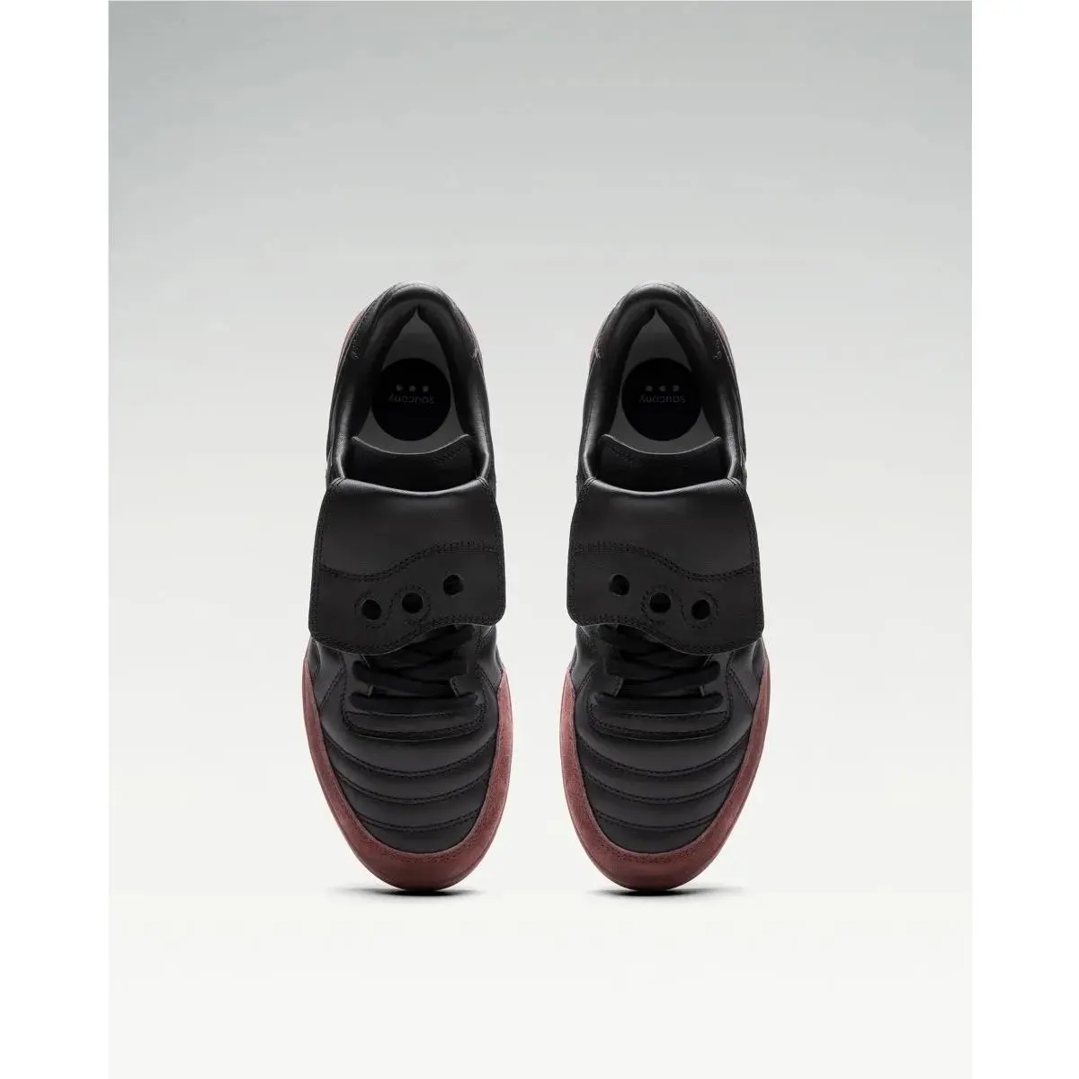 Saucony shoes - Black | Flint 31