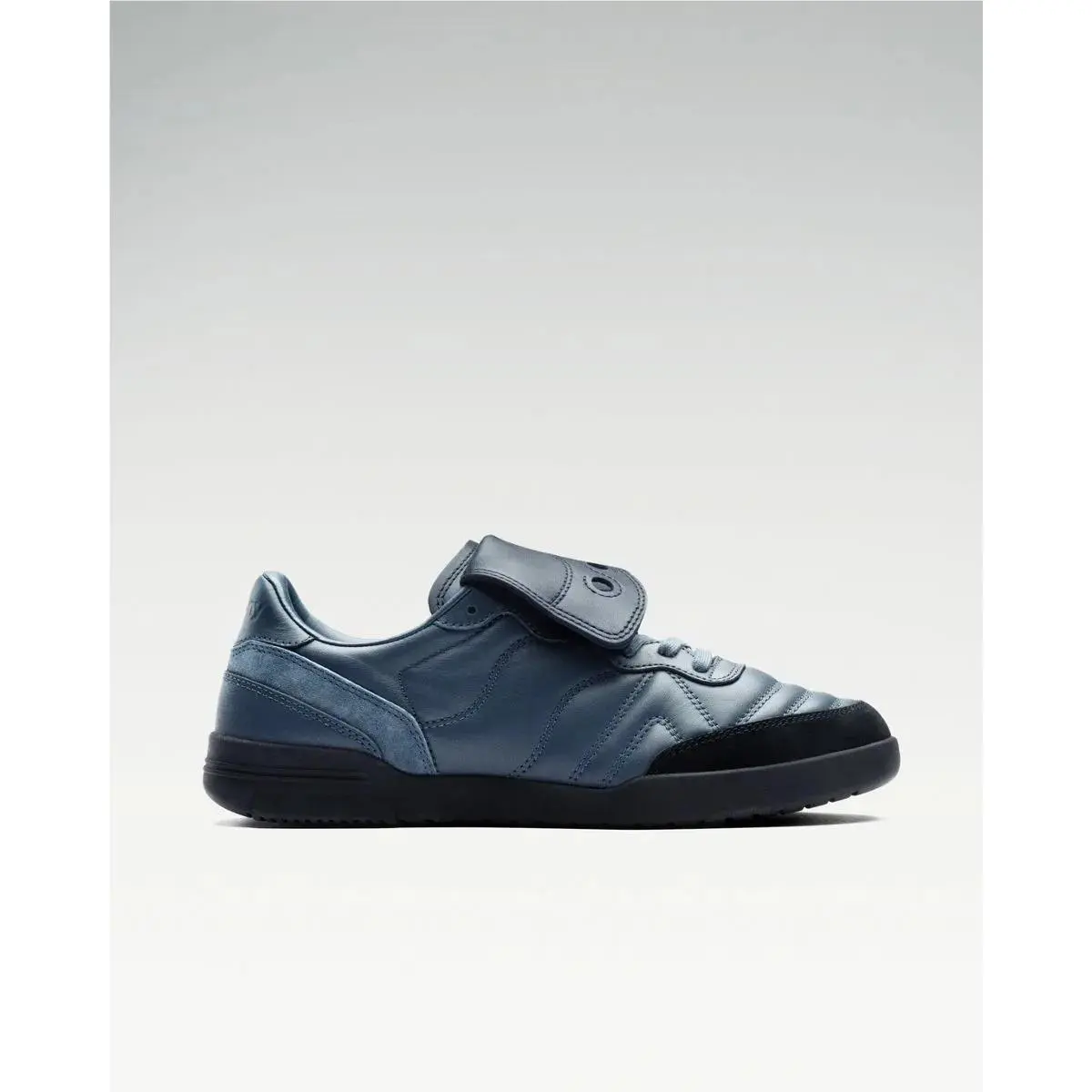 Saucony shoes - Black | Flint 23