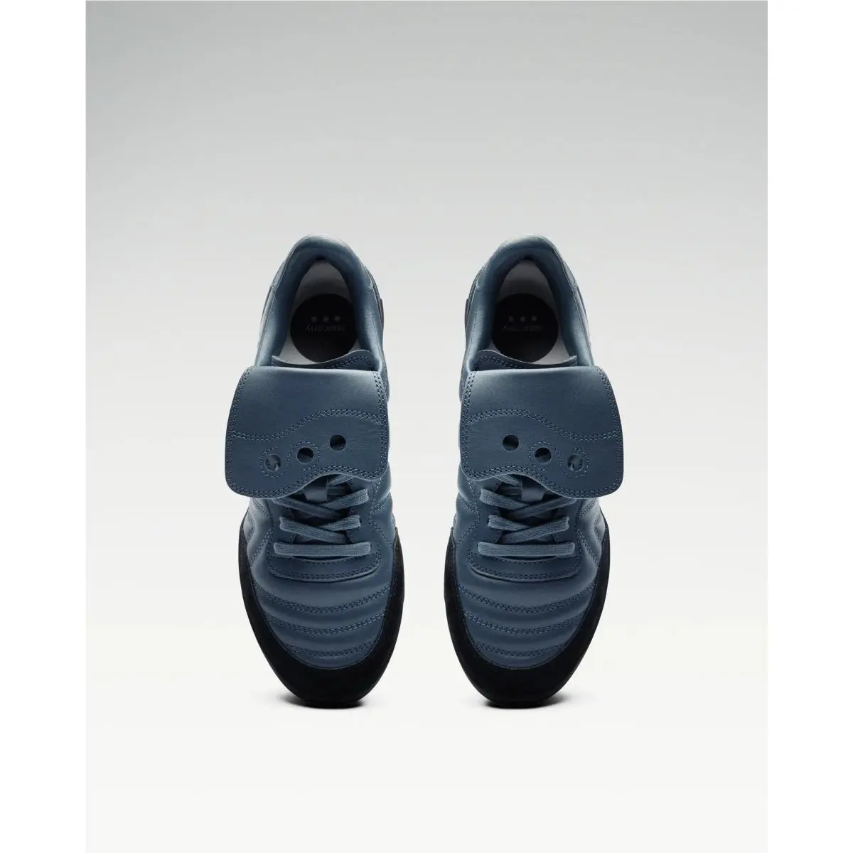 Saucony shoes - Black | Flint 26