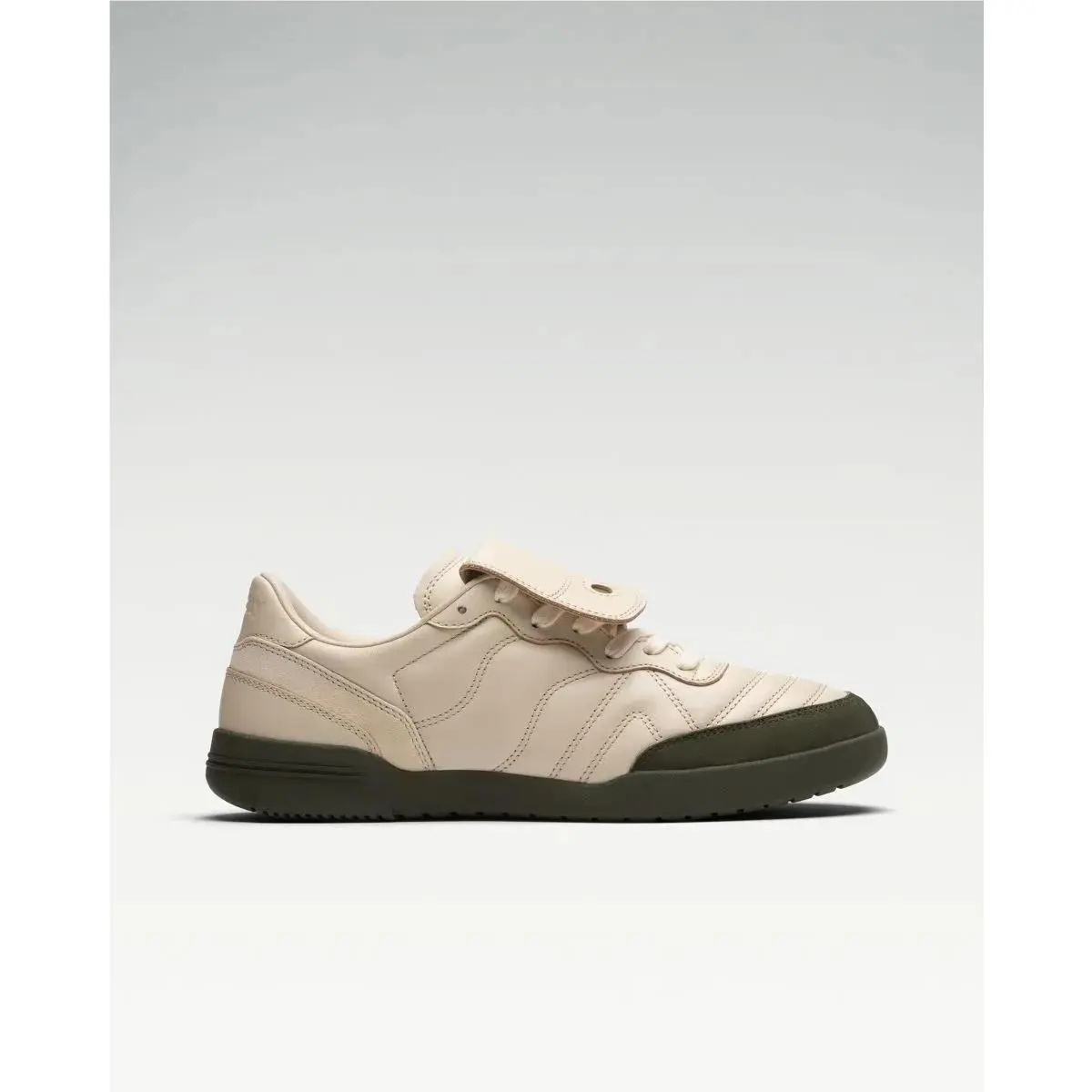 Saucony shoes - Black | Flint 46
