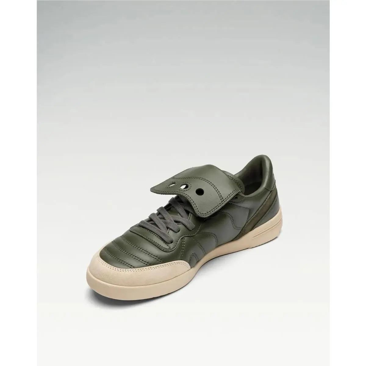 Saucony shoes - Black | Flint 42