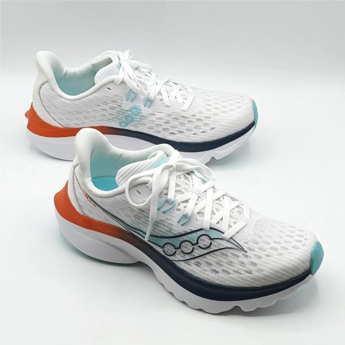 Saucony shoes - Saucony Kinvara 16 - Kinvara - S11020-172 - White 18