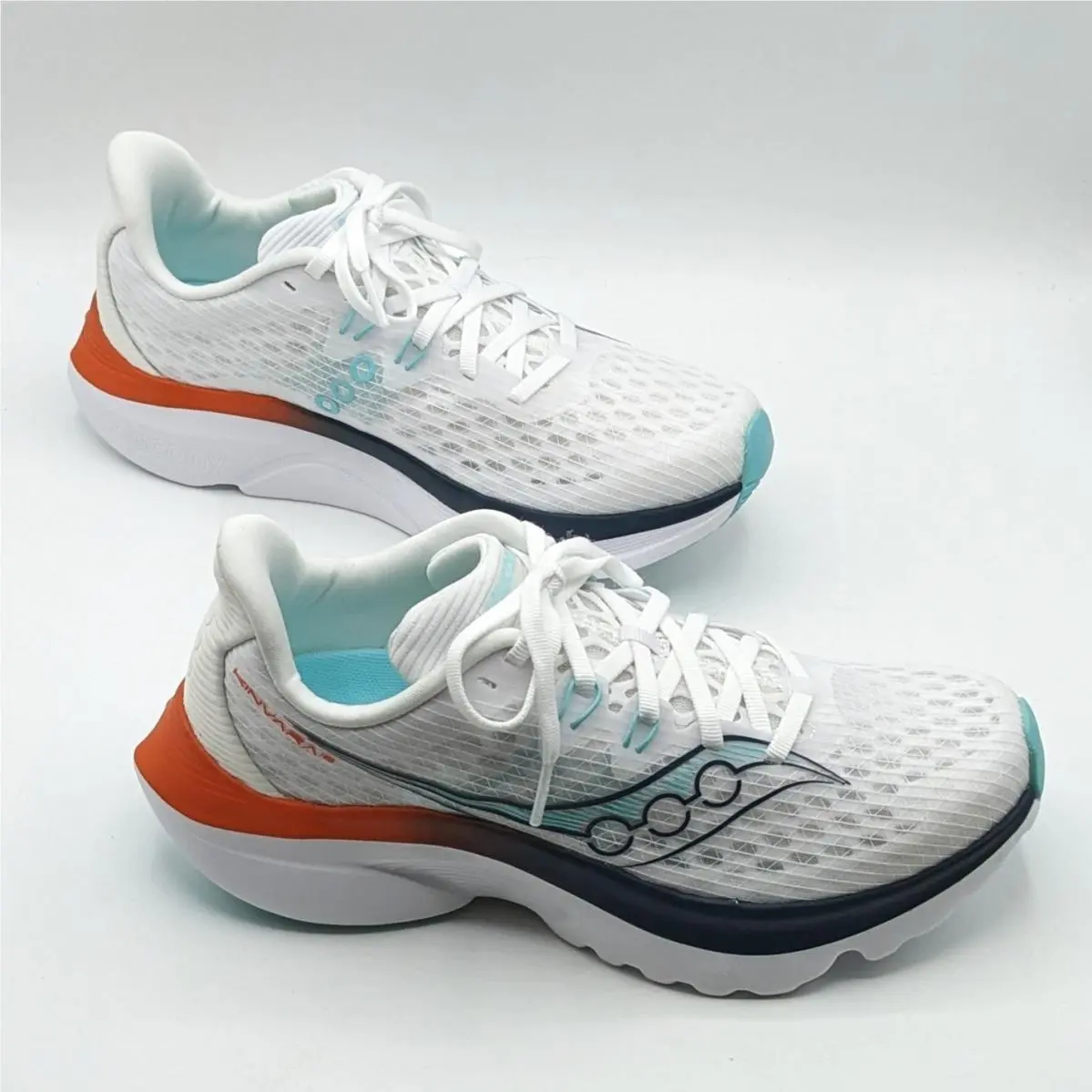 Saucony shoes - Saucony Kinvara 16 - Kinvara - S11020-172 - White 29