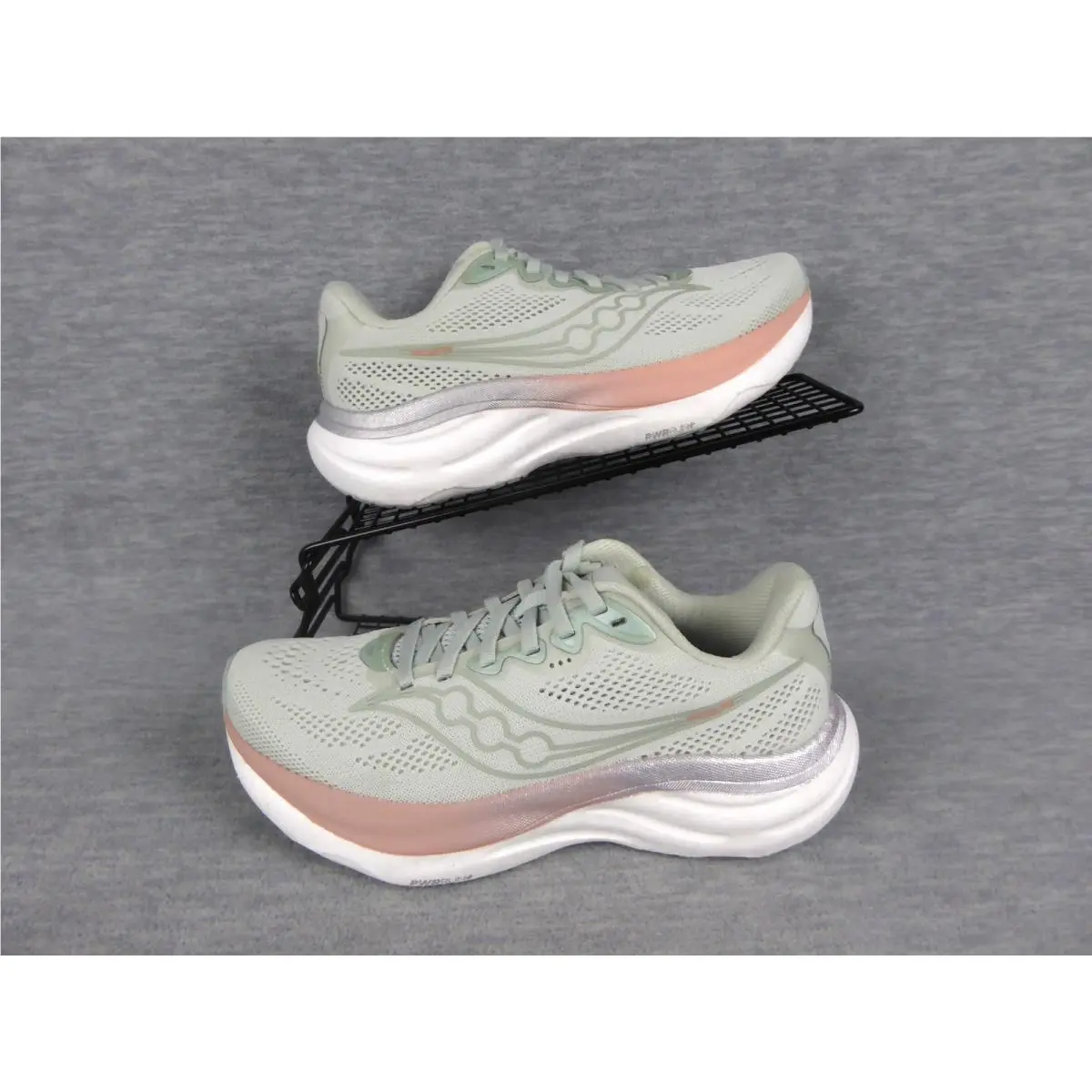 Saucony Ride 19 Running Snekers Womens 6 Wide Pink Mist Cameo Comfort