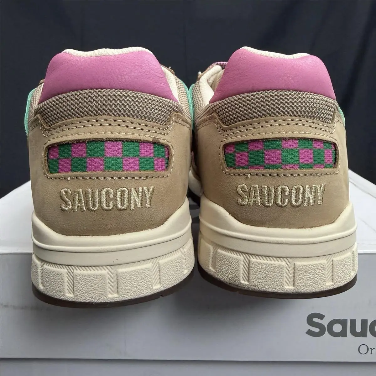 Saucony shoes - Saucony Shadow 5000 - Shadow - S70746-3 - Brown 1