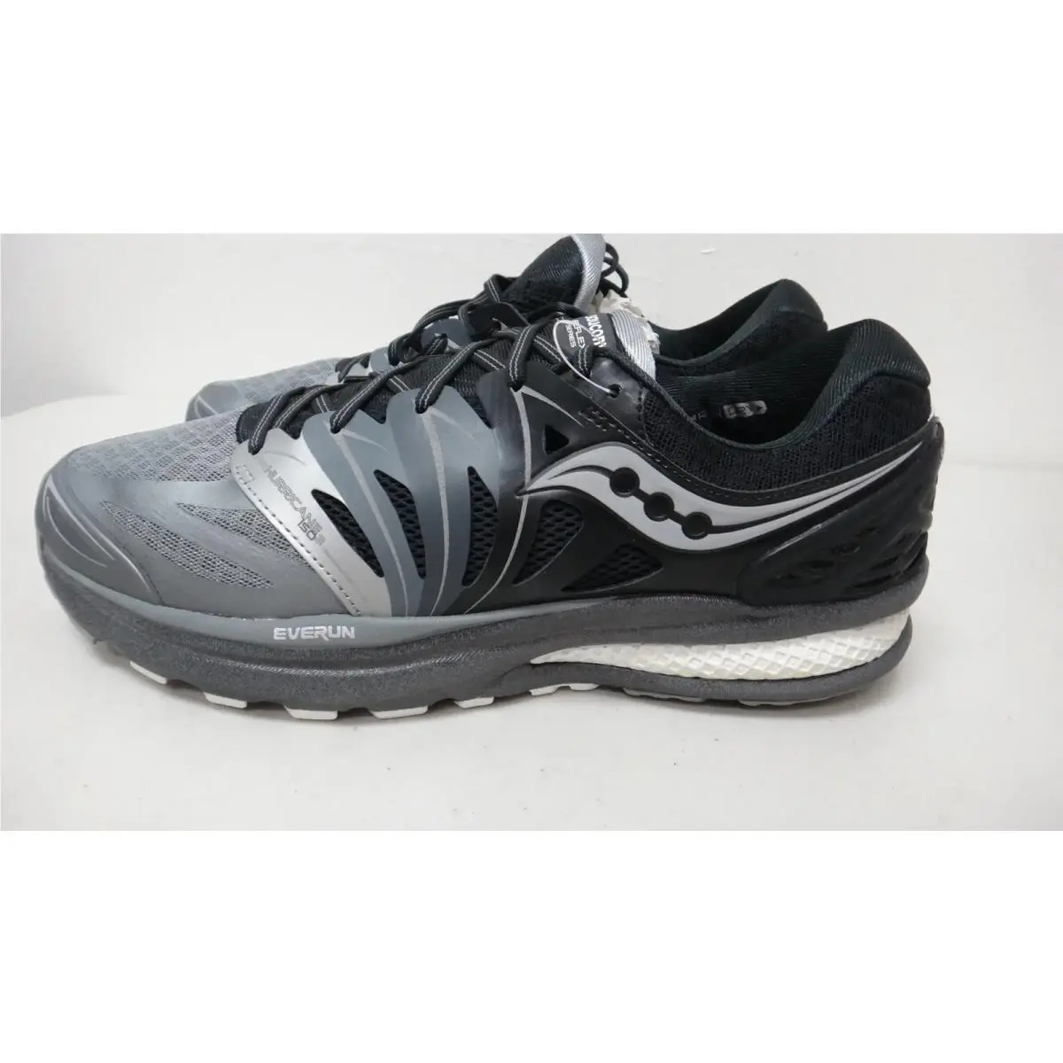 Saucony shoes - Saucony Hurricane ISO 2 Reflex - S20333-1 - Gray 2