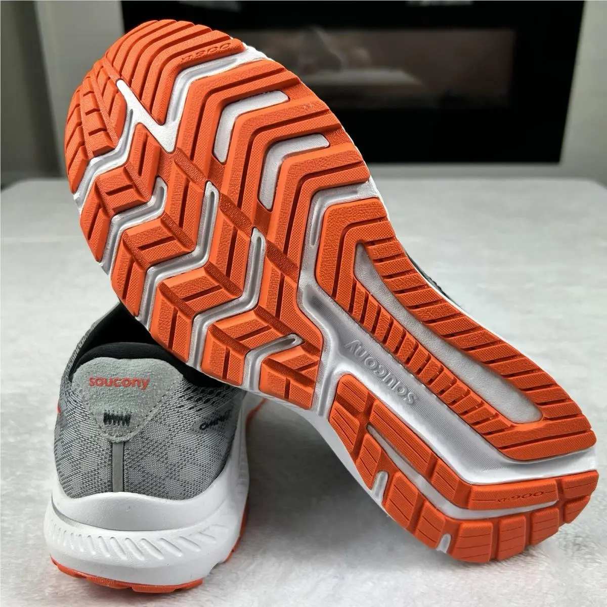 Saucony shoes - Omni 20 - Omni - S20681-20 - Alloy/Fire (UPC: 0194917840092) 11