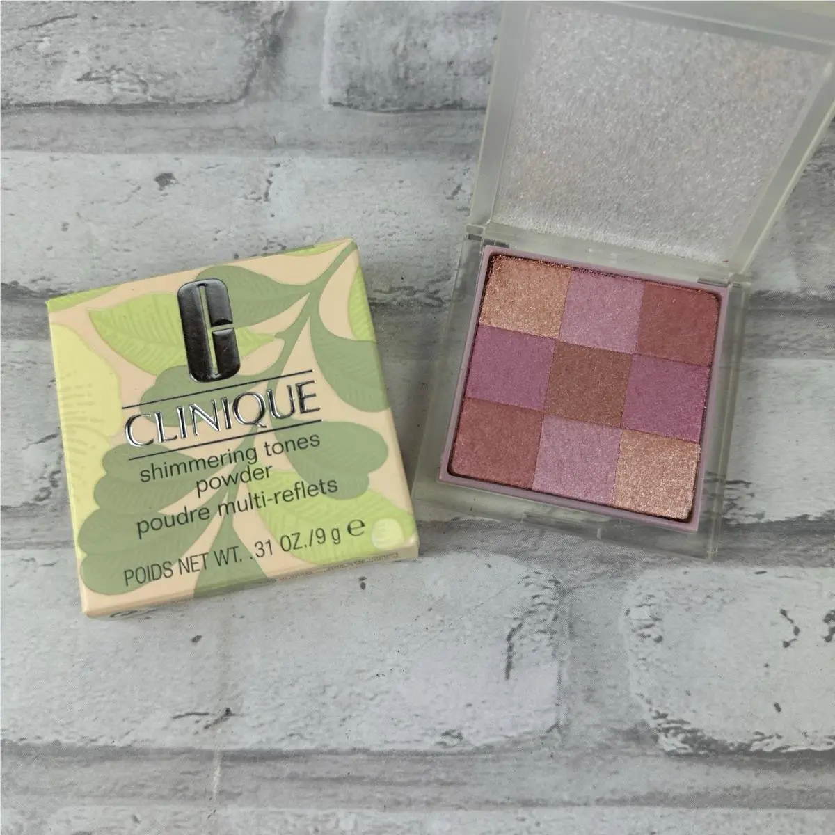 Clinique Shimmering Tones Powder Shimmering Sweets .31oz