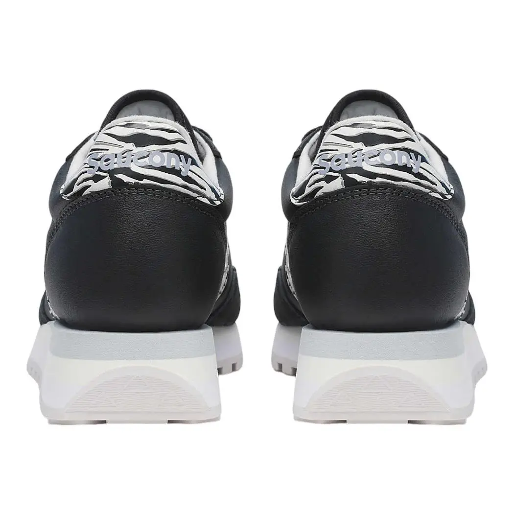 Saucony shoes - Black 2