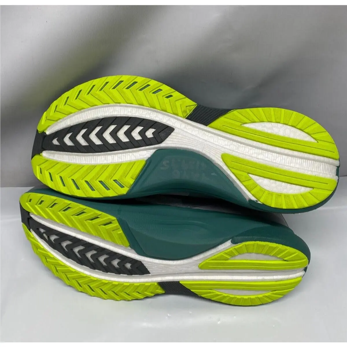 Saucony shoes - Saucony Tempus - Tempus - Fossil/ Moss (UPC: 195018809872) 4