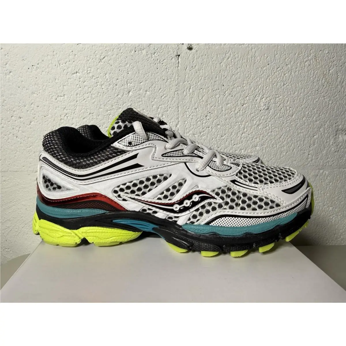 Saucony Omni 9 Kdz Kids Sneakers US 5.5M White Multi Low Top Lace-up
