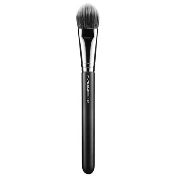 Mac Cosmetics Brush 132 Item by MAC Cosmetics
