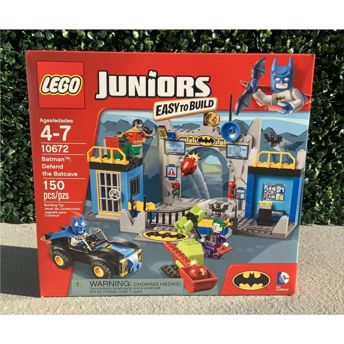 Lego Juniors DC Super Heroes Batman 10672 Defend The Batcave - New- Ships Fast