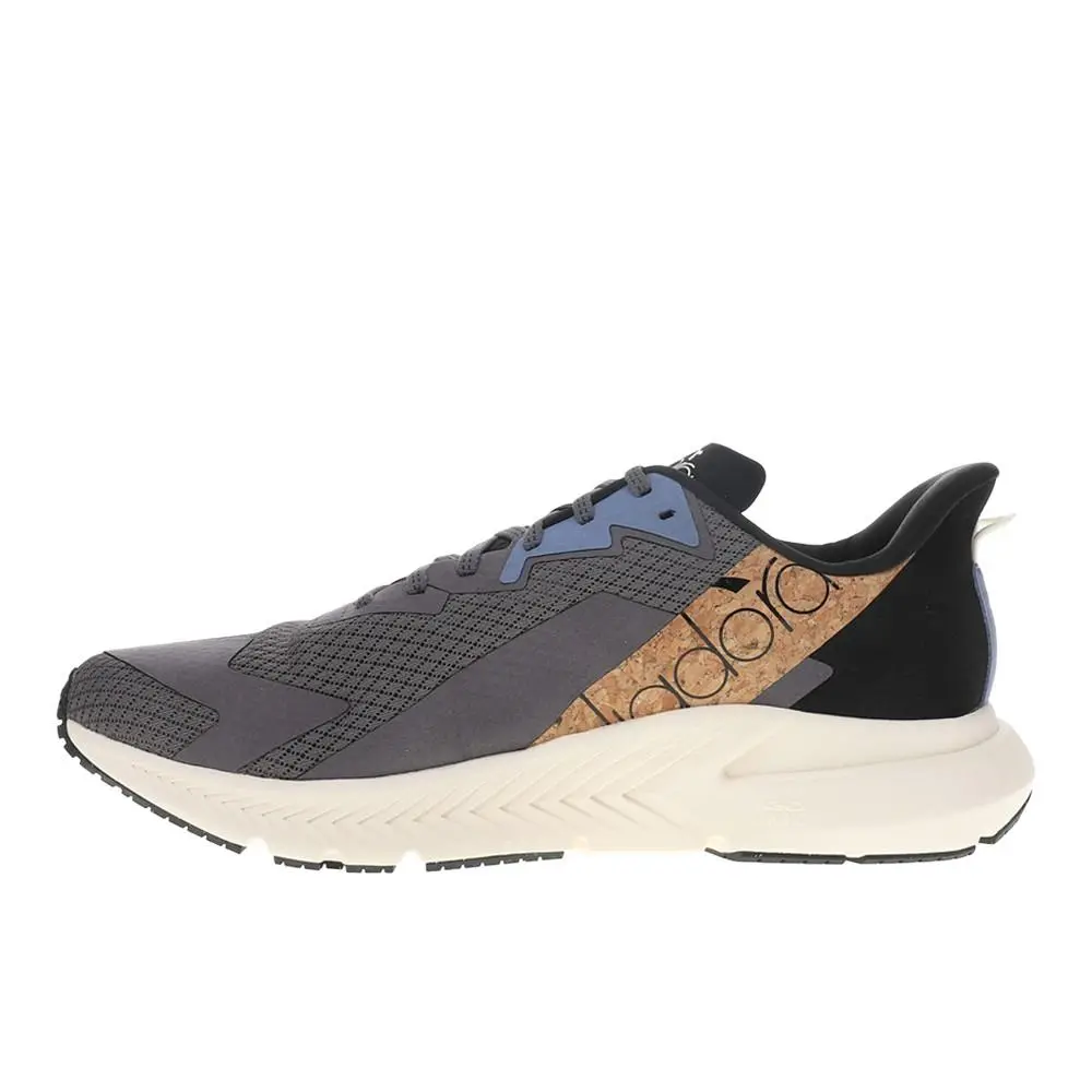 Diadora shoes - diadora Mythos Blushield Volo 4 2030 Running - 180227-C2763 - Black, Grey 6