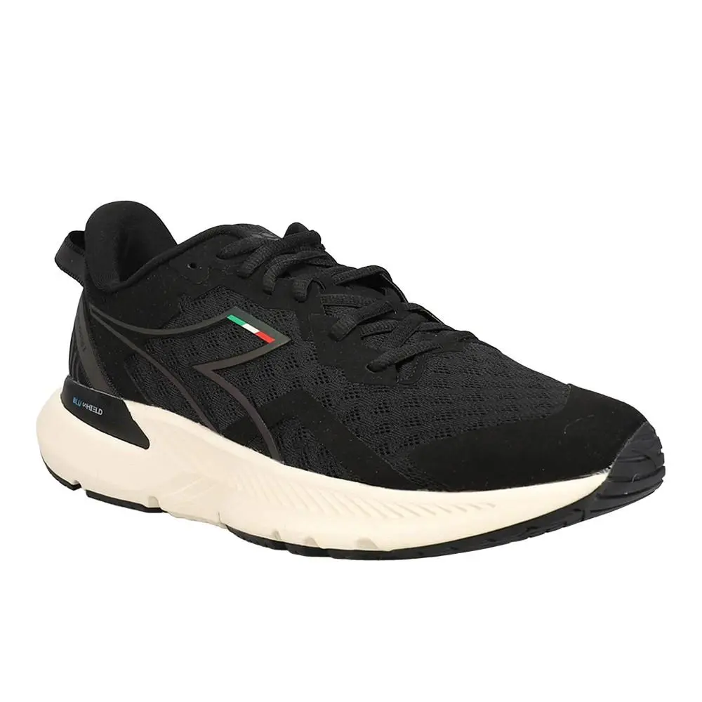 Diadora shoes - diadora Mythos Blushield Volo 3 Hip Running - 179089-C2609 - Black 0