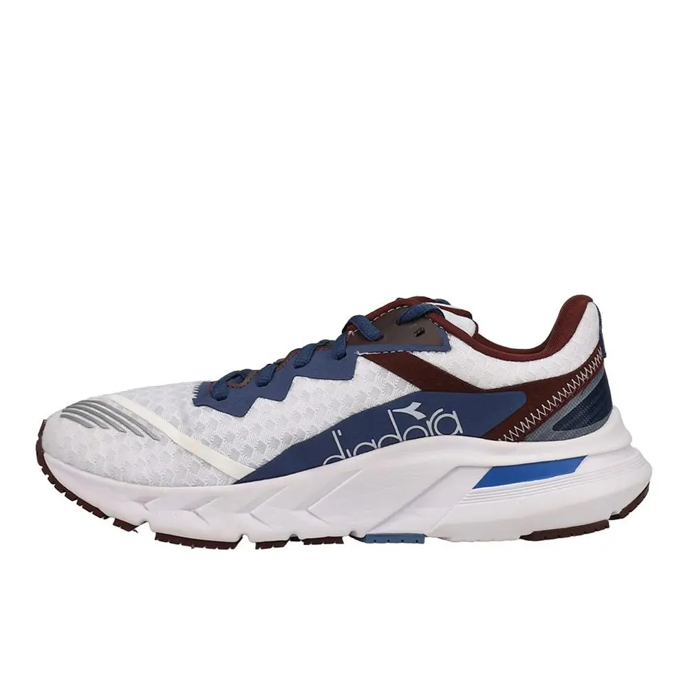 Diadora shoes - diadora Mythos Blushield Volo 2 Running - 178072-C8186 - White 1