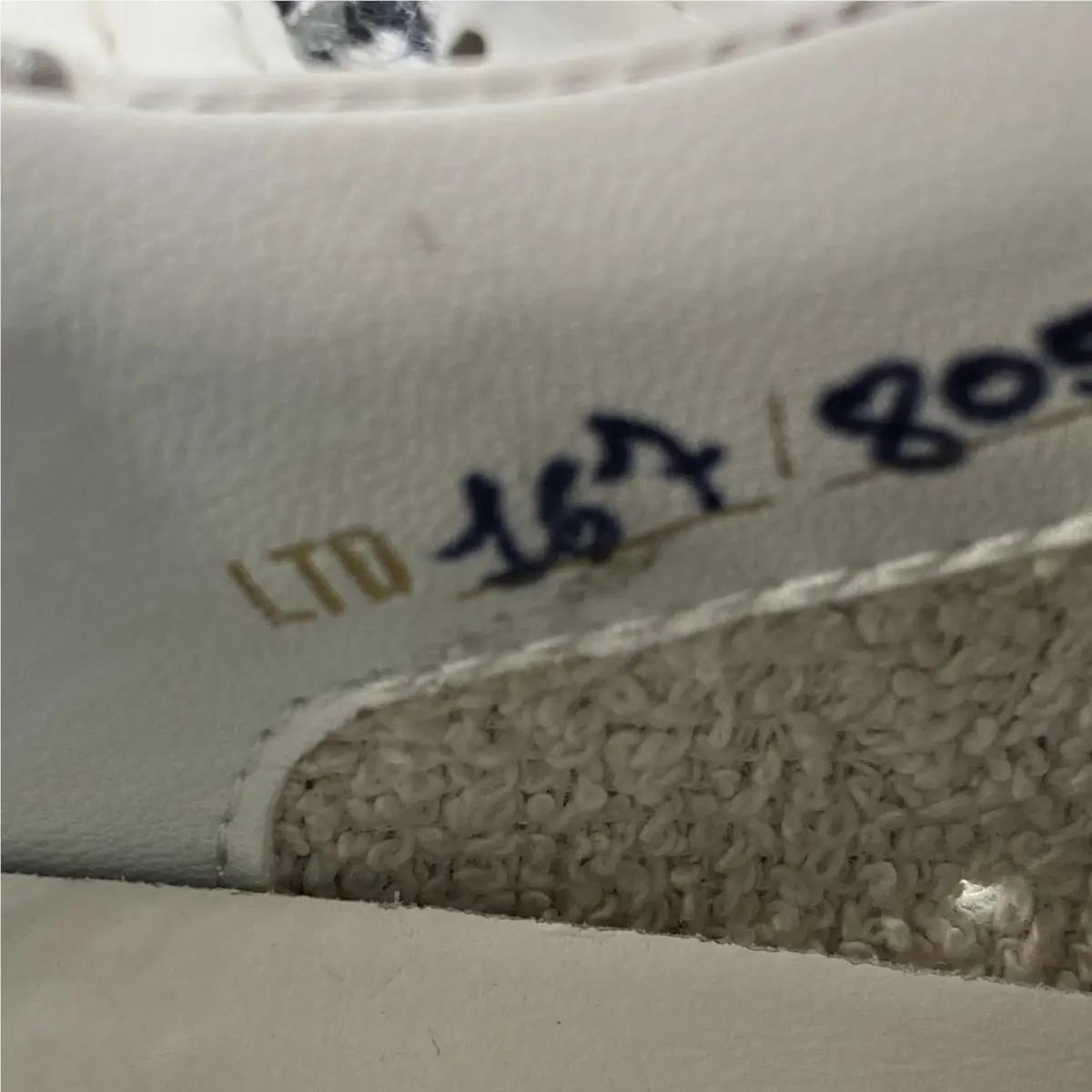 Golden Goose shoes - White 8