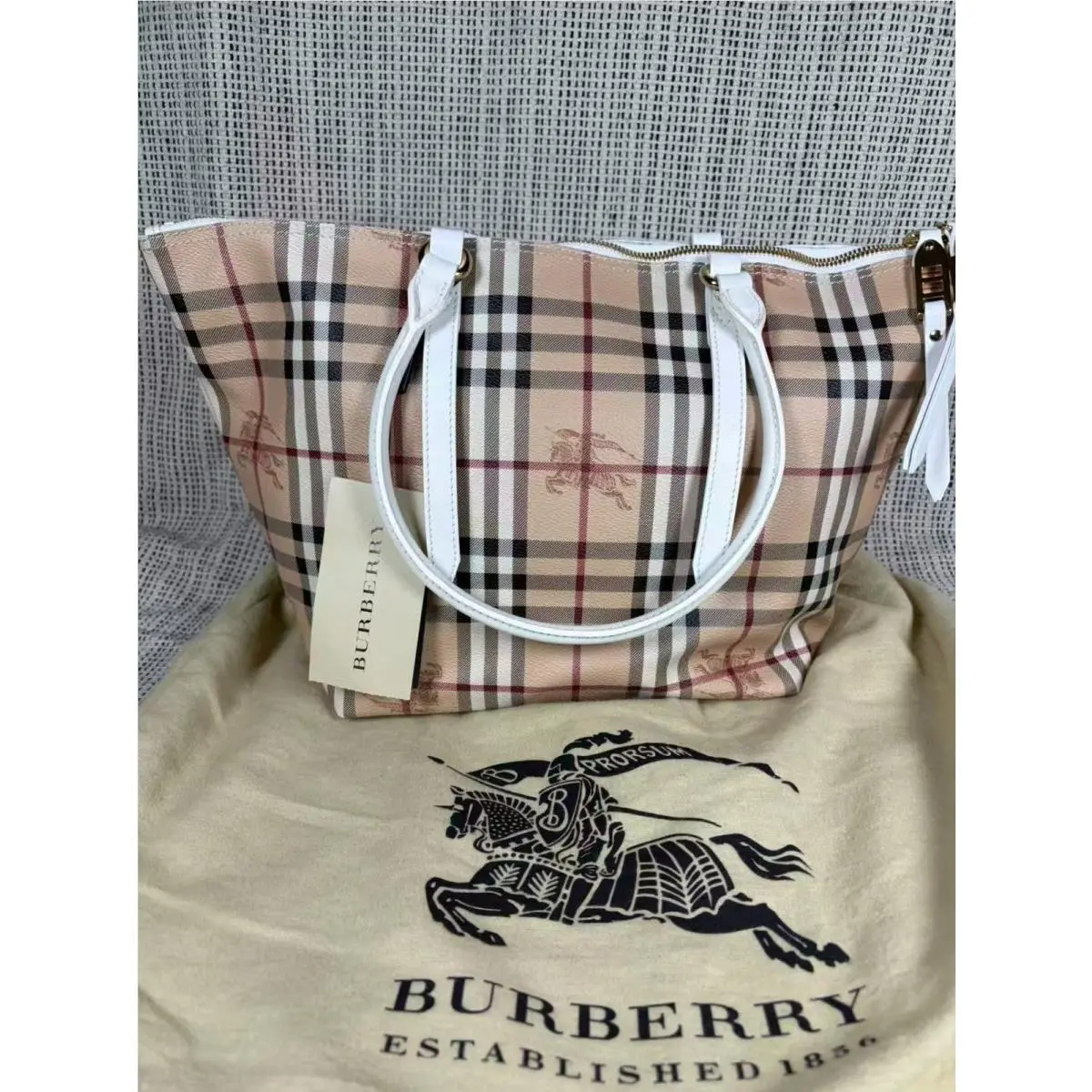 Burberry Beige/white Haymarket Check Coated Canvas and Patent Leather Salisbury