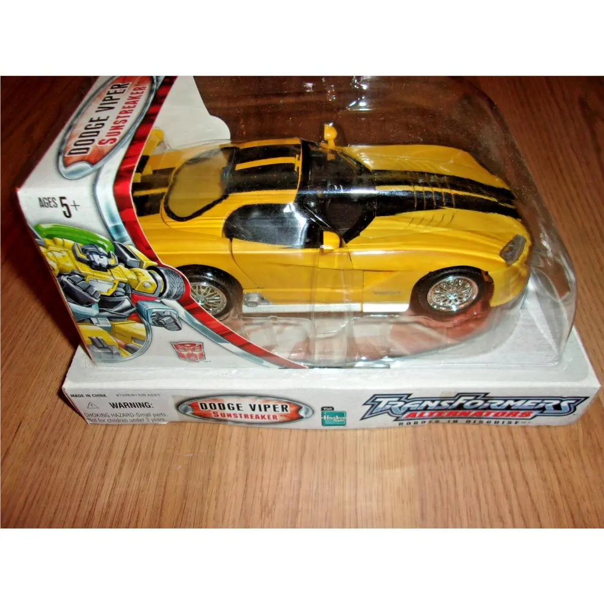 Transformers Alternators Sunstreaker Dodge Viper Rare 18