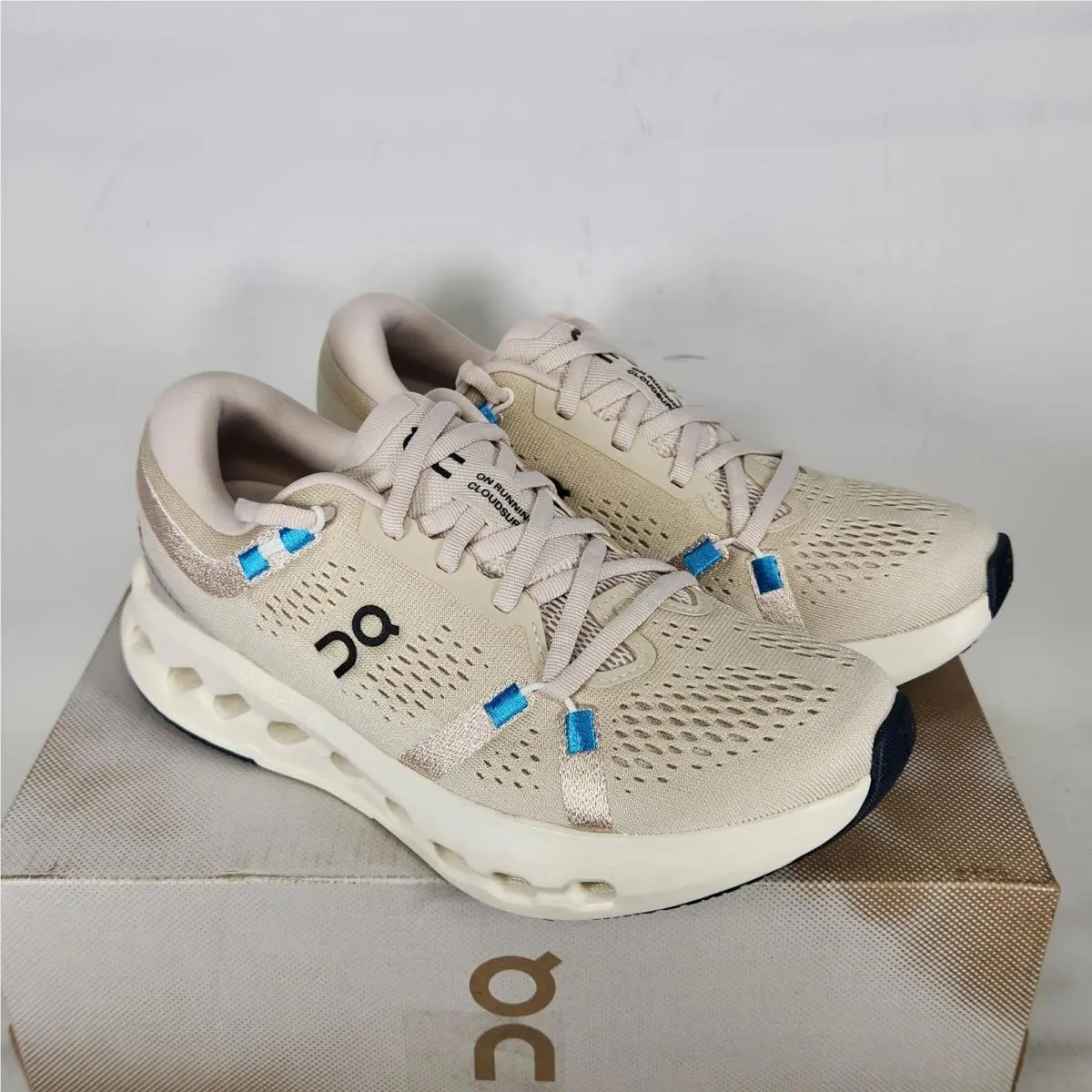 On-Running shoes - Cloudsurfer 2 - Cloudsurfer - Ivory 0