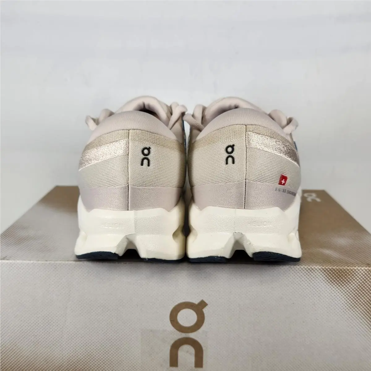 On-Running shoes - Cloudsurfer 2 - Cloudsurfer - Ivory 2