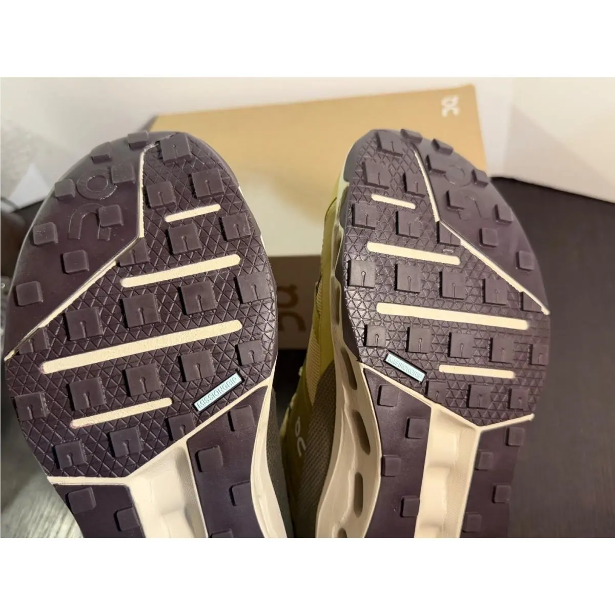 On-Running shoes - Green 12