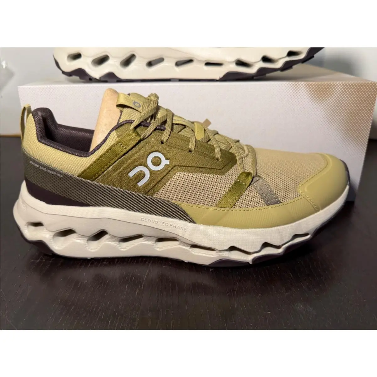 ON Running On Cloudhorizon Hiking Trail Shoes Sneaker Safari Green/ice Womans 10