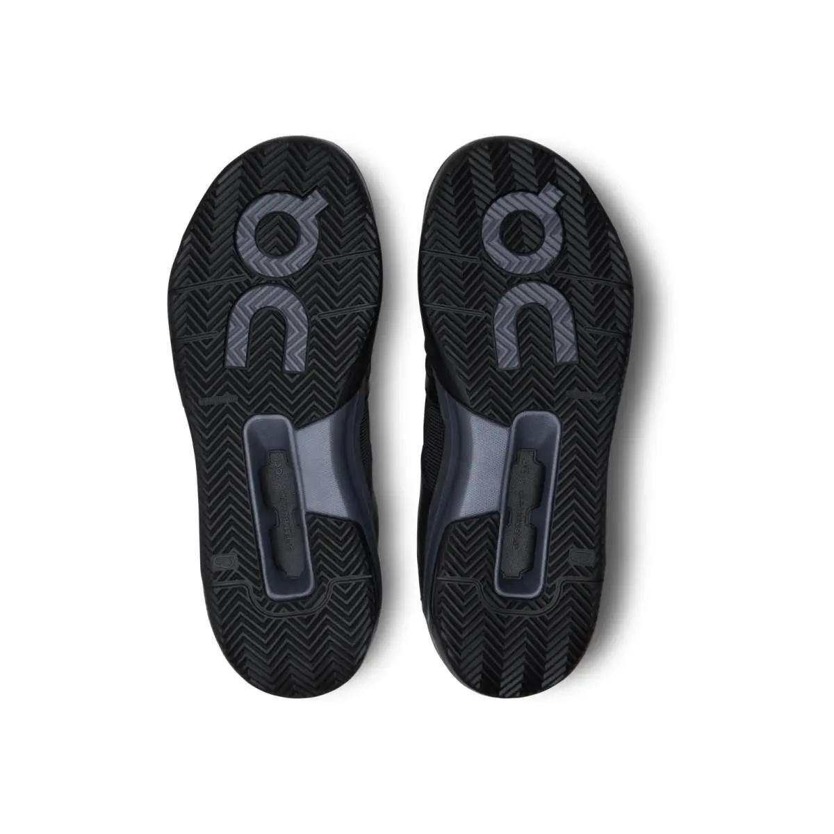 On-Running shoes - On THE ROGER - THE ROGER - Black 4