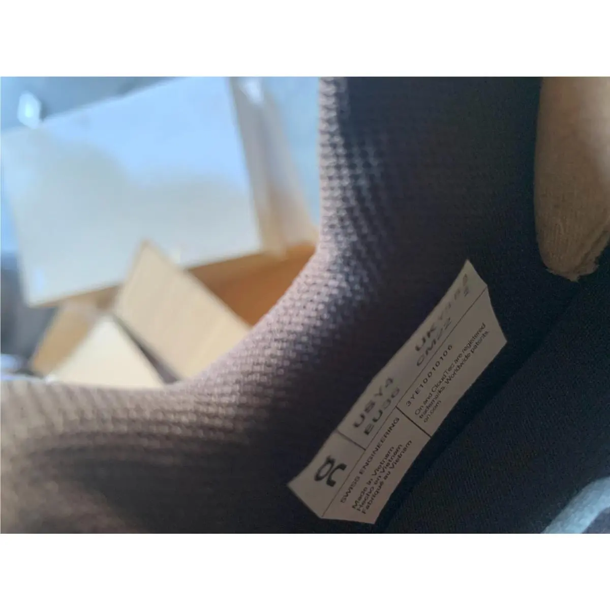 On-Running shoes - On THE ROGER - THE ROGER - Black 11