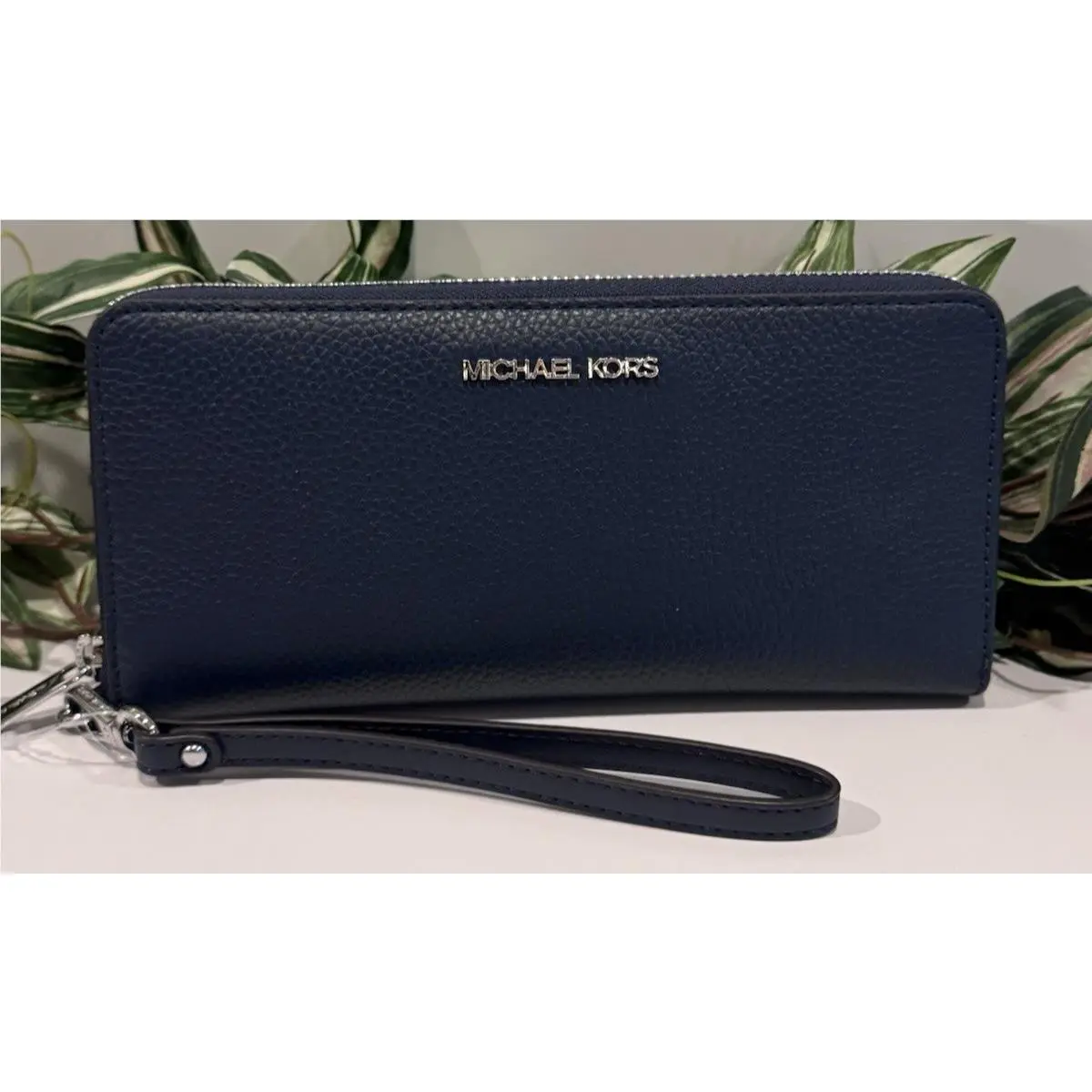 Michael Kors Jet Large Travel Continental Zip Wallet MK Navy Blue Leather Silver
