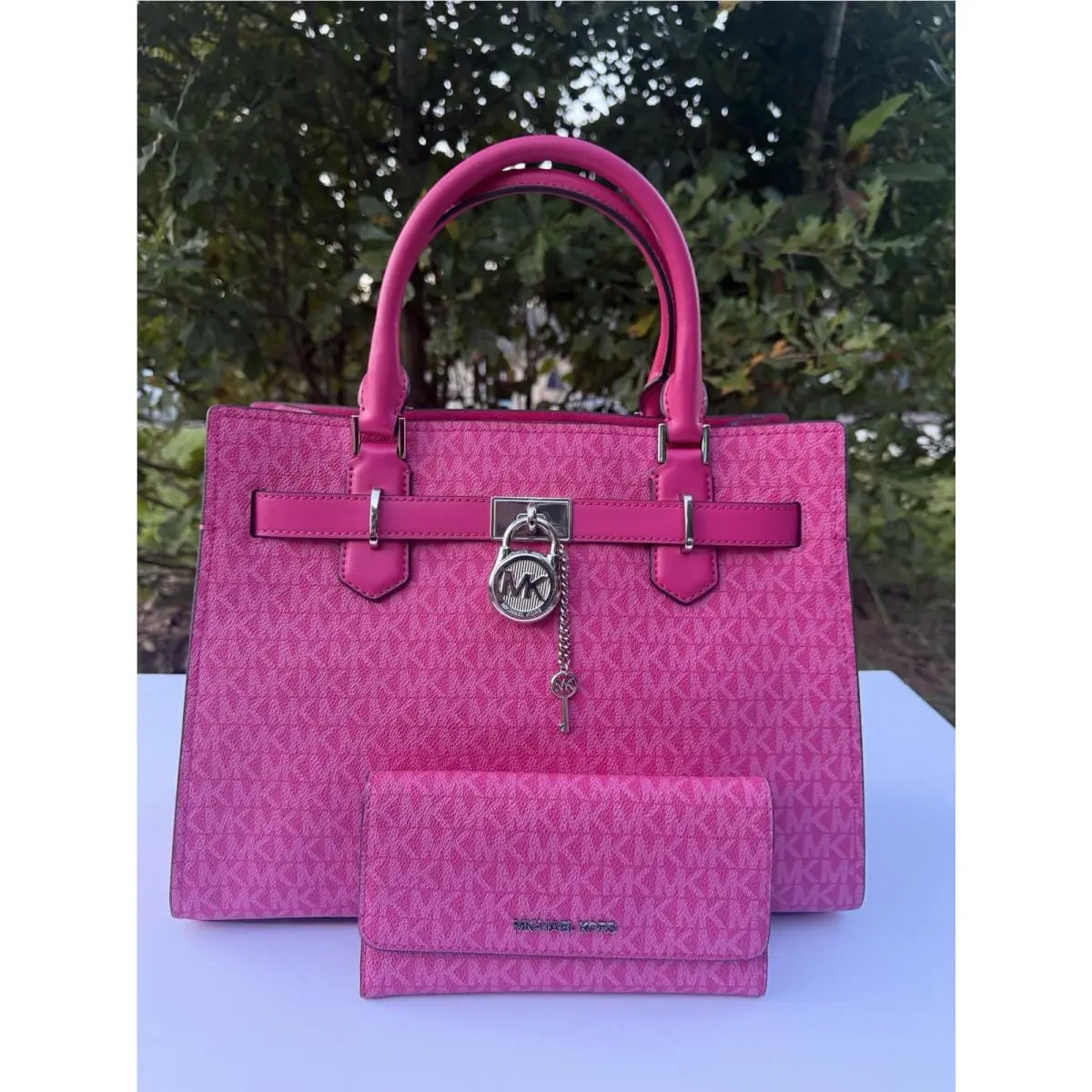 Michael Kors Bag Hamilton Medium Satchel Dragon Fruit with Wallet