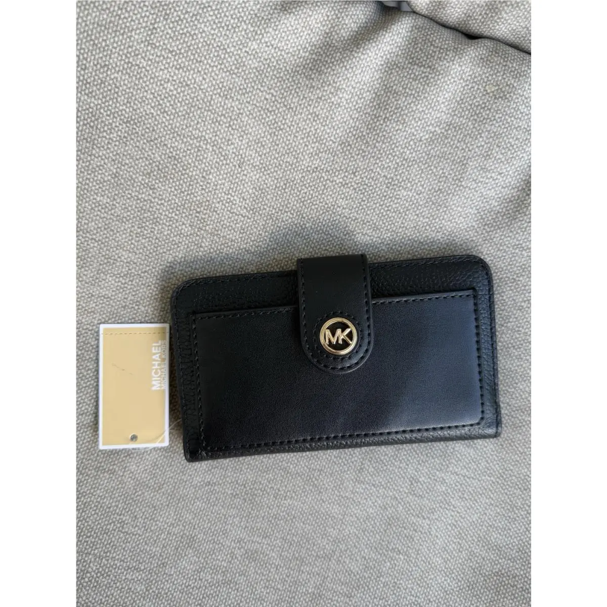 Michael Kors MK Charm Medium Pocket Bifold Black Leather Wallet
