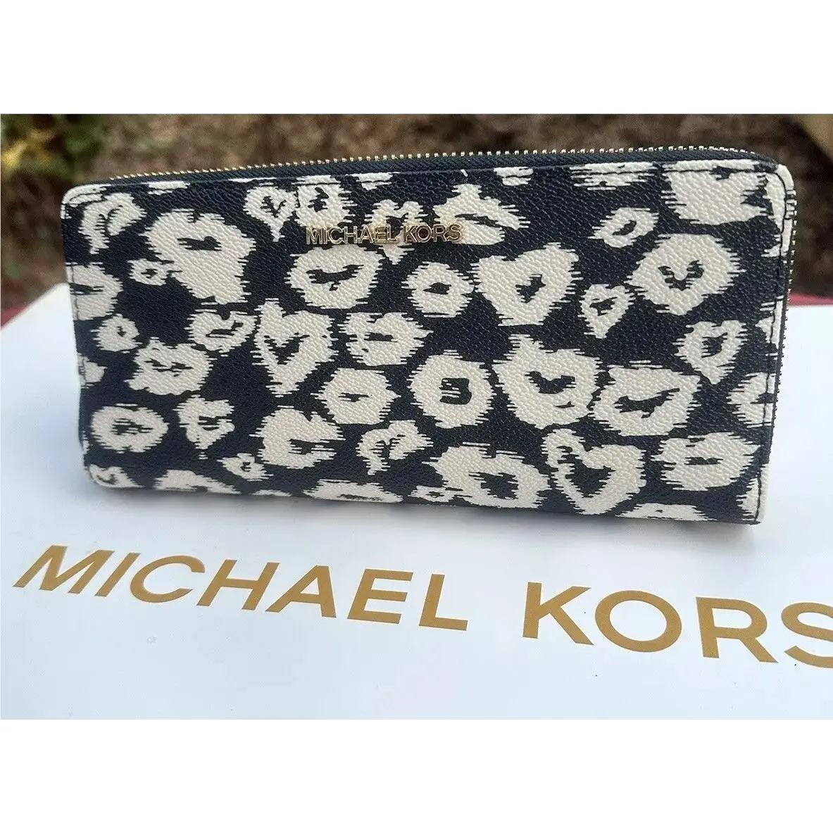 Michael Kors Jet Set Travel Large Continental Wallet Black