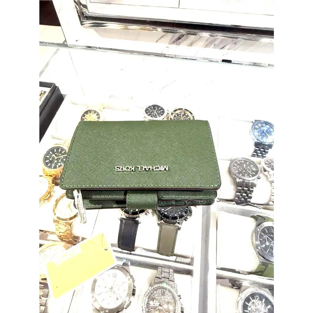 Michael Kors Jet Set Travel Medium Saffiano Leather Bifold Wallet Green