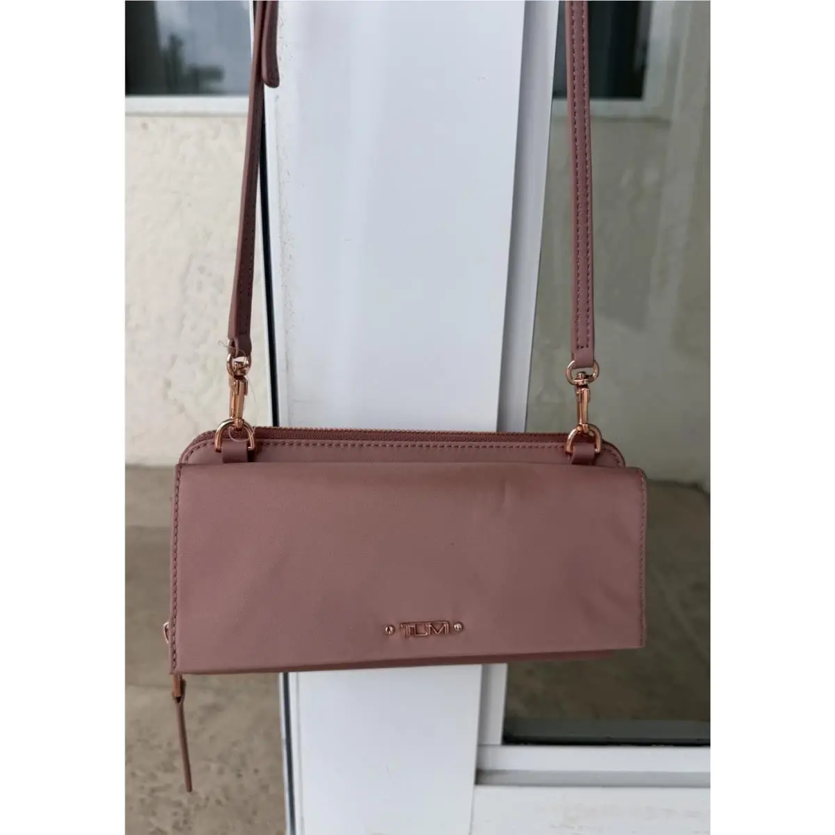 Tumi Vista Rosa/ Rosegold Wallet Crossbody