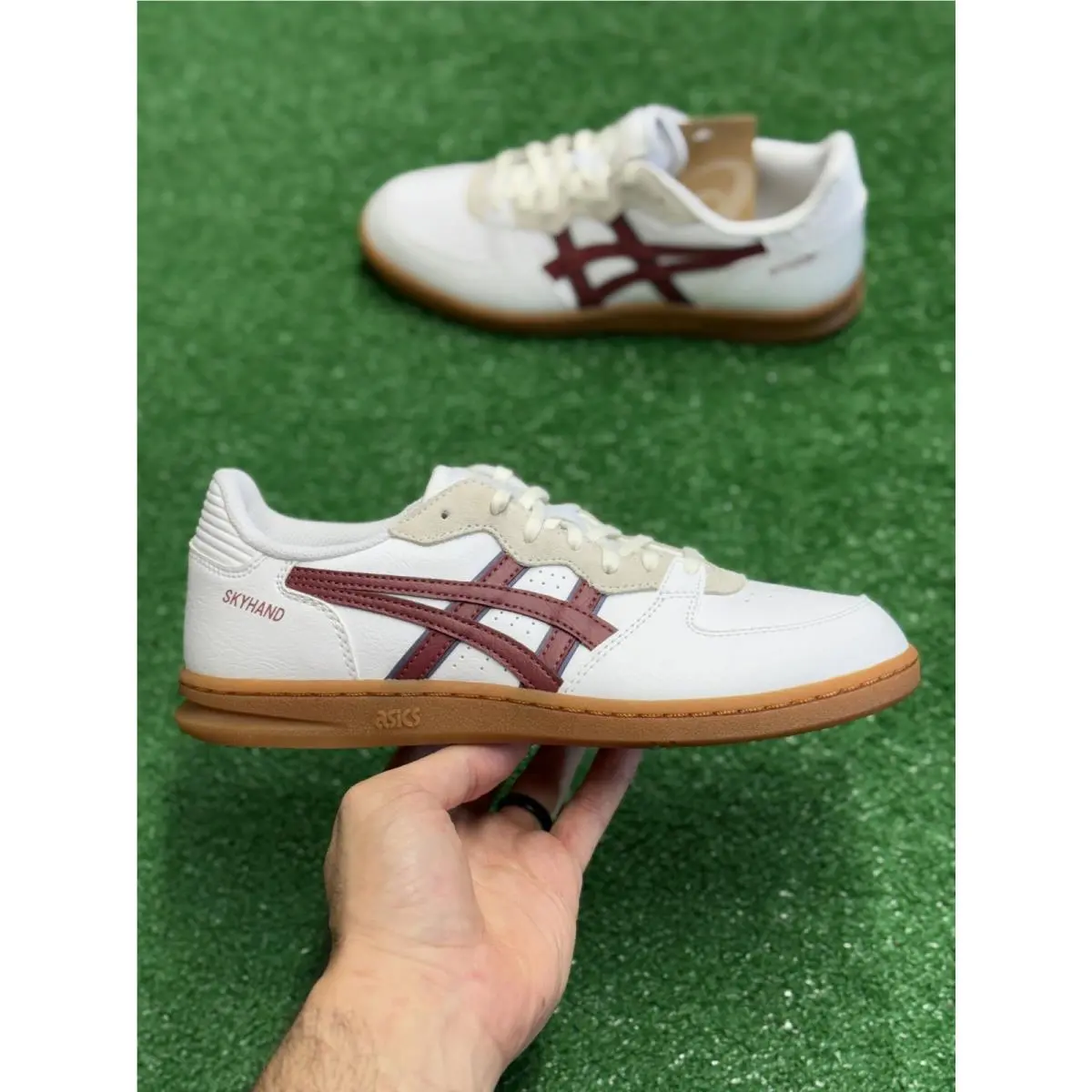 Asics shoes - Skyhand OG White Brisket Red Gum - 1203A451-105 - White 3