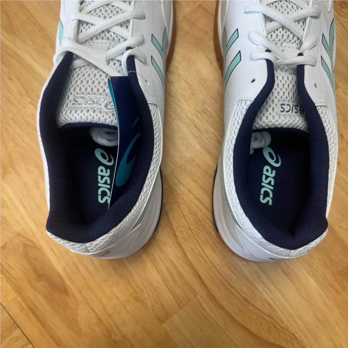 Asics shoes - ASICS Gel Rocket 8 - Gel Rocket - B756Y - White 5
